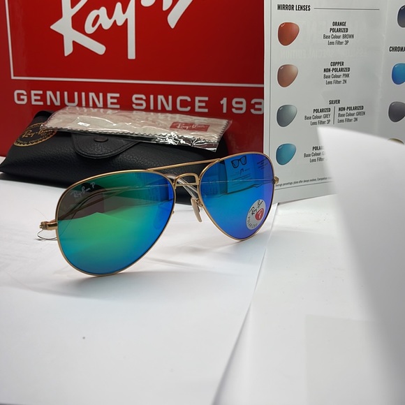 Brand New & Auth Ray ban 3025 Aviator Polarized Gold with Forest Green UNISEX - Picture 2 of 8